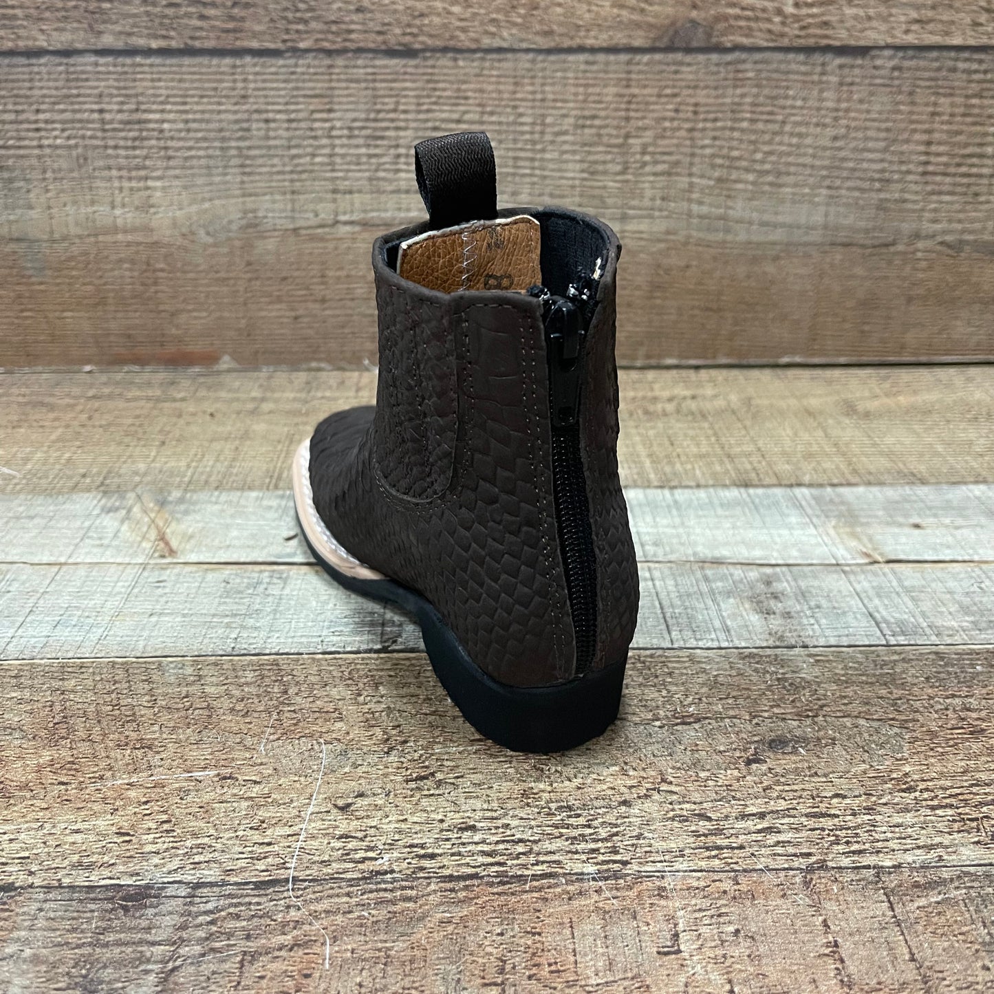 Botas vaqueras de rodeo para niño, precio estimado: 550