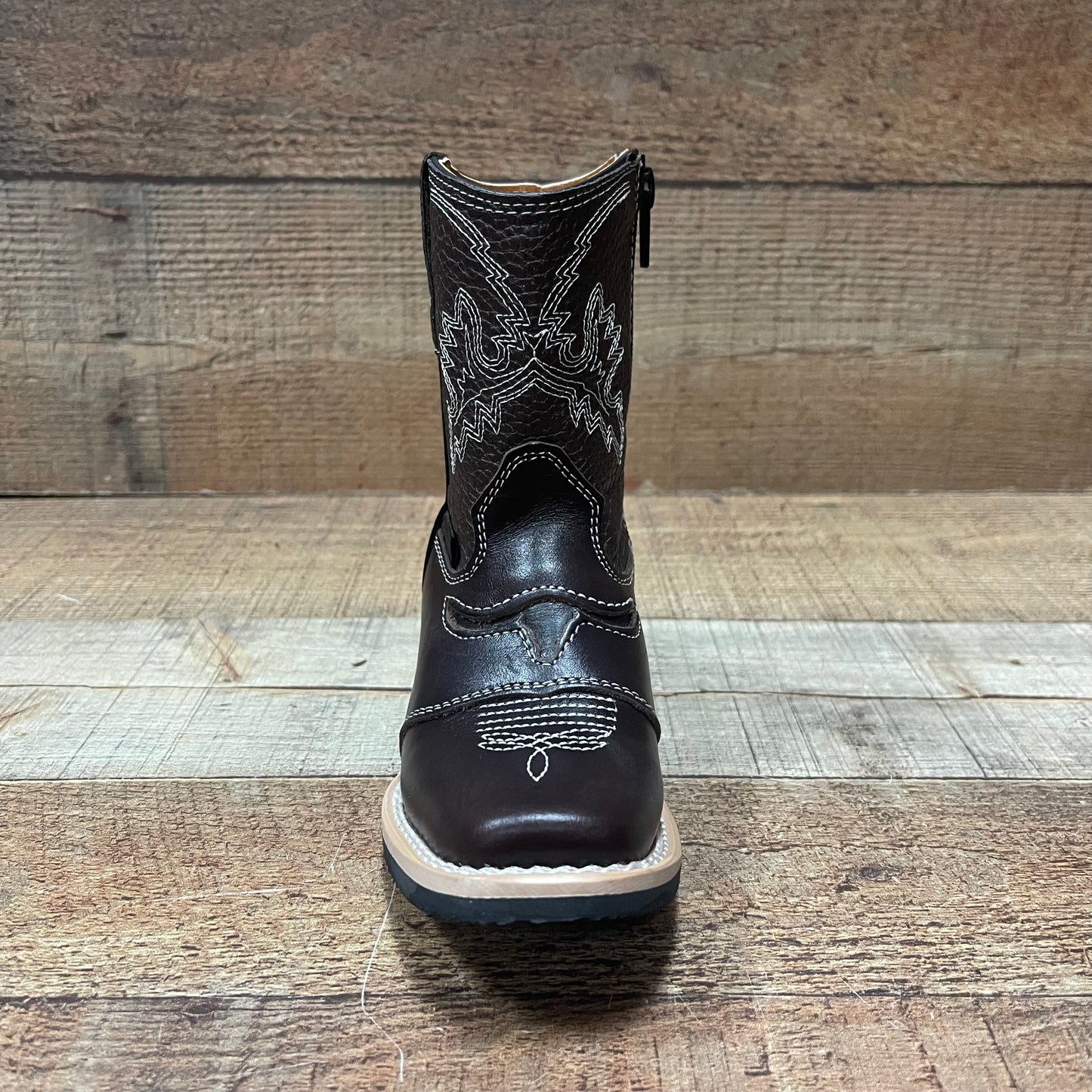 Botas vaqueras de rodeo para niño, precio estimado: 550