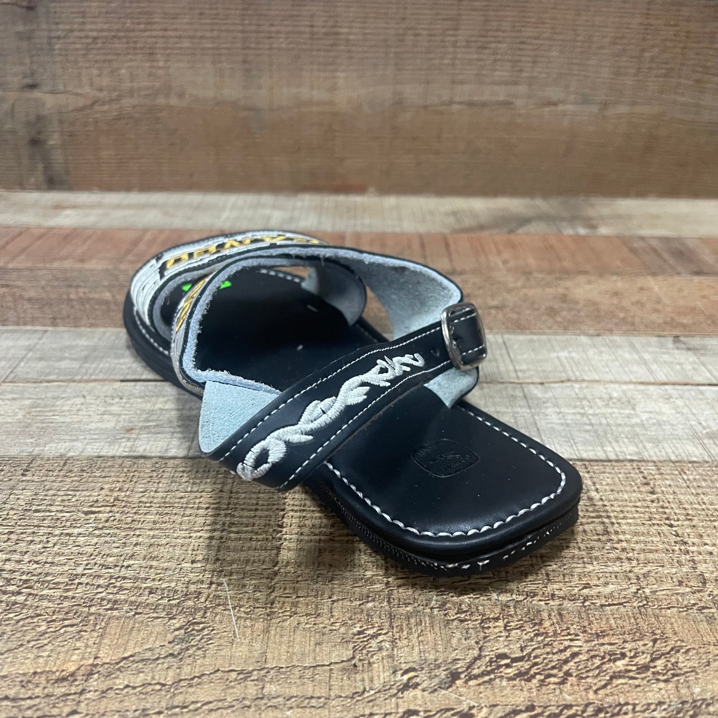 Huarache Cruzado acolchado de cuero mexicano para hombre
