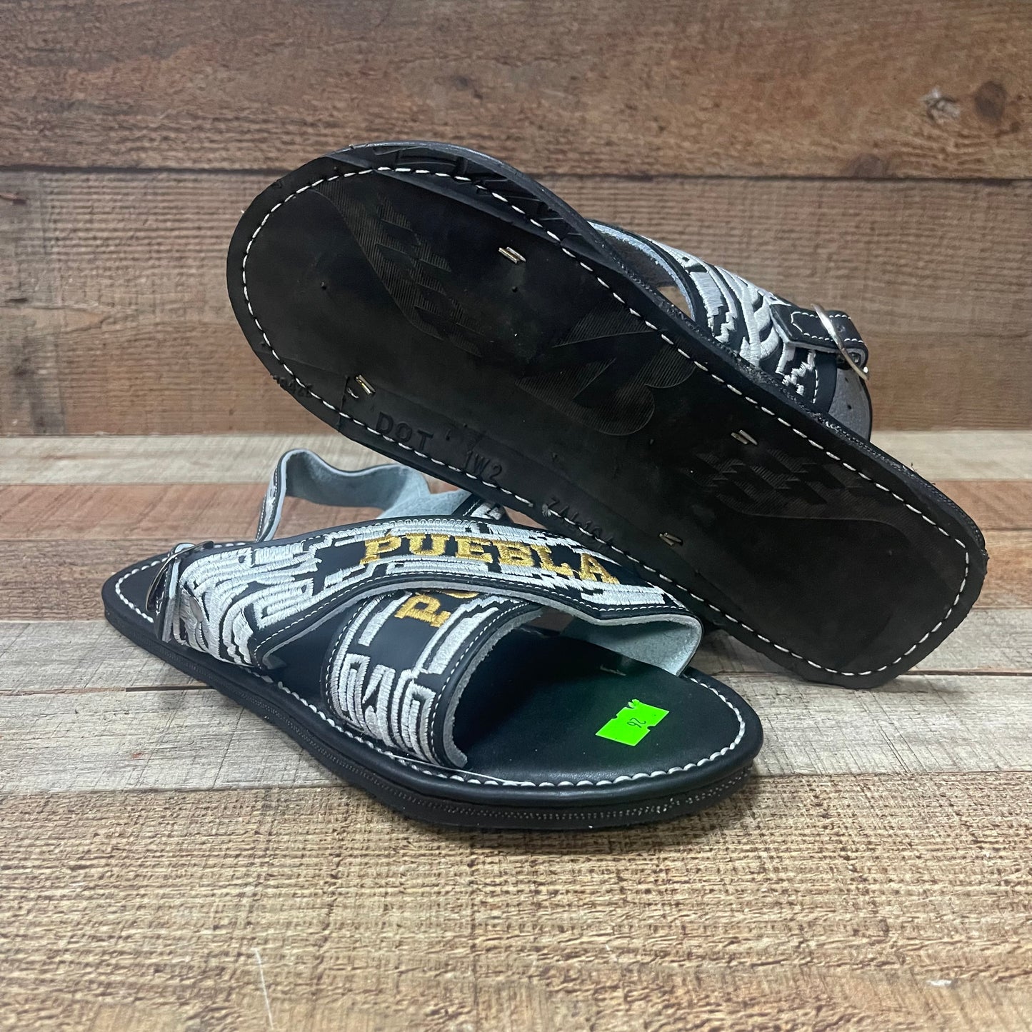 Huarache Cruzado acolchado de cuero mexicano para hombre