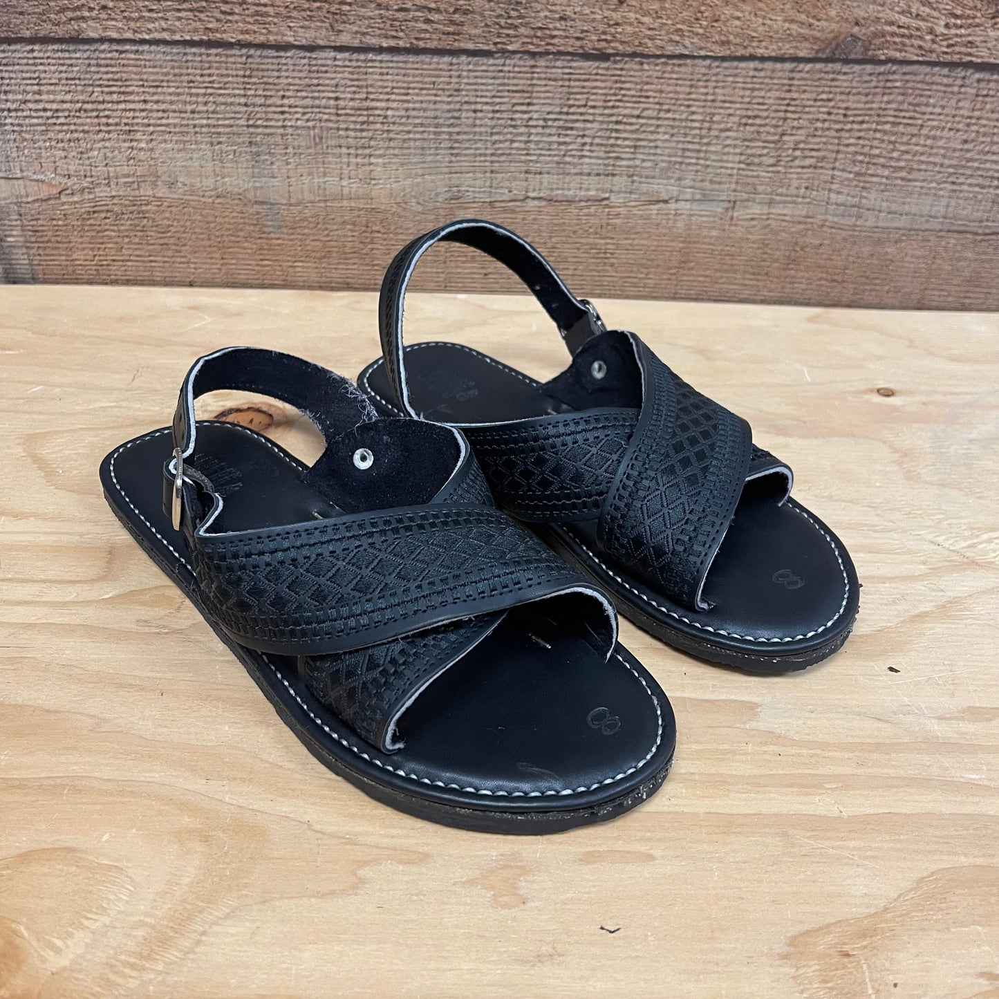 Men's Mexican Leather Cushioned Sandals Black Embroidery Huarache Cruzado Acojinado Bordado Negro