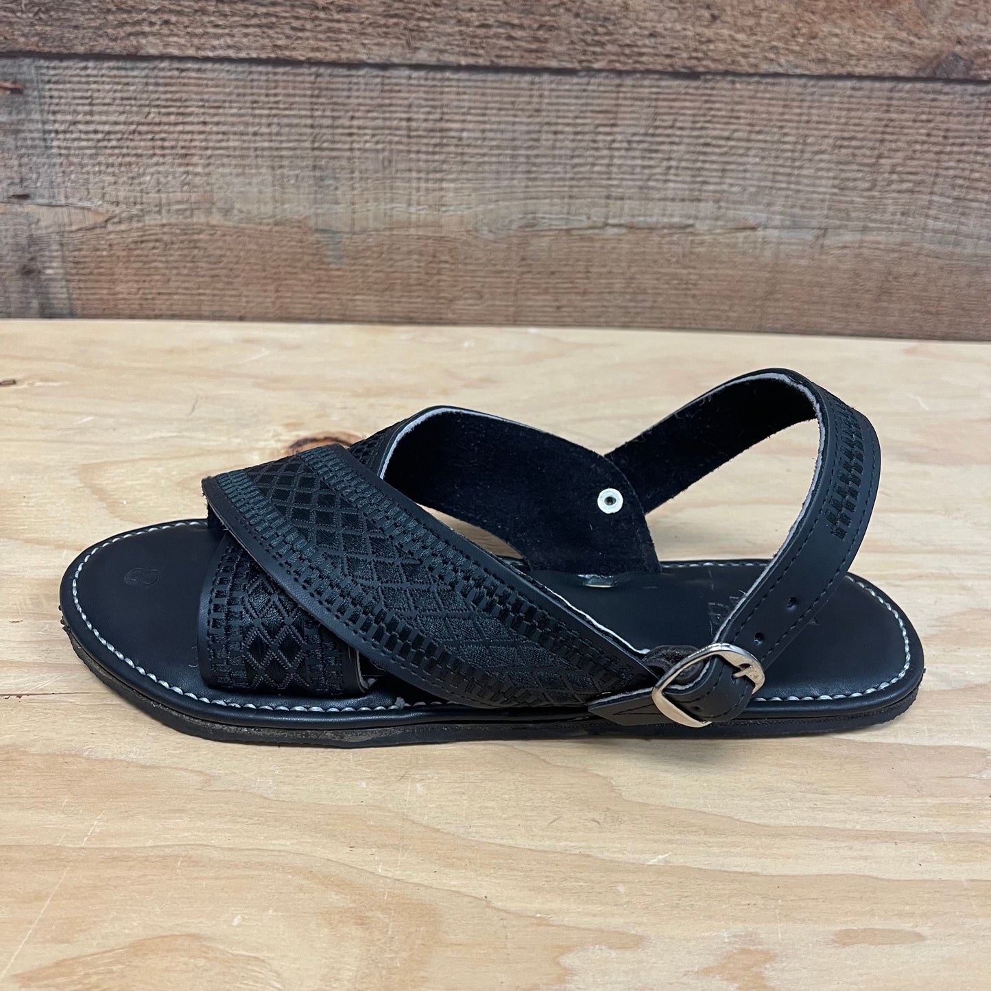 Men's Mexican Leather Cushioned Sandals Black Embroidery Huarache Cruzado Acojinado Bordado Negro