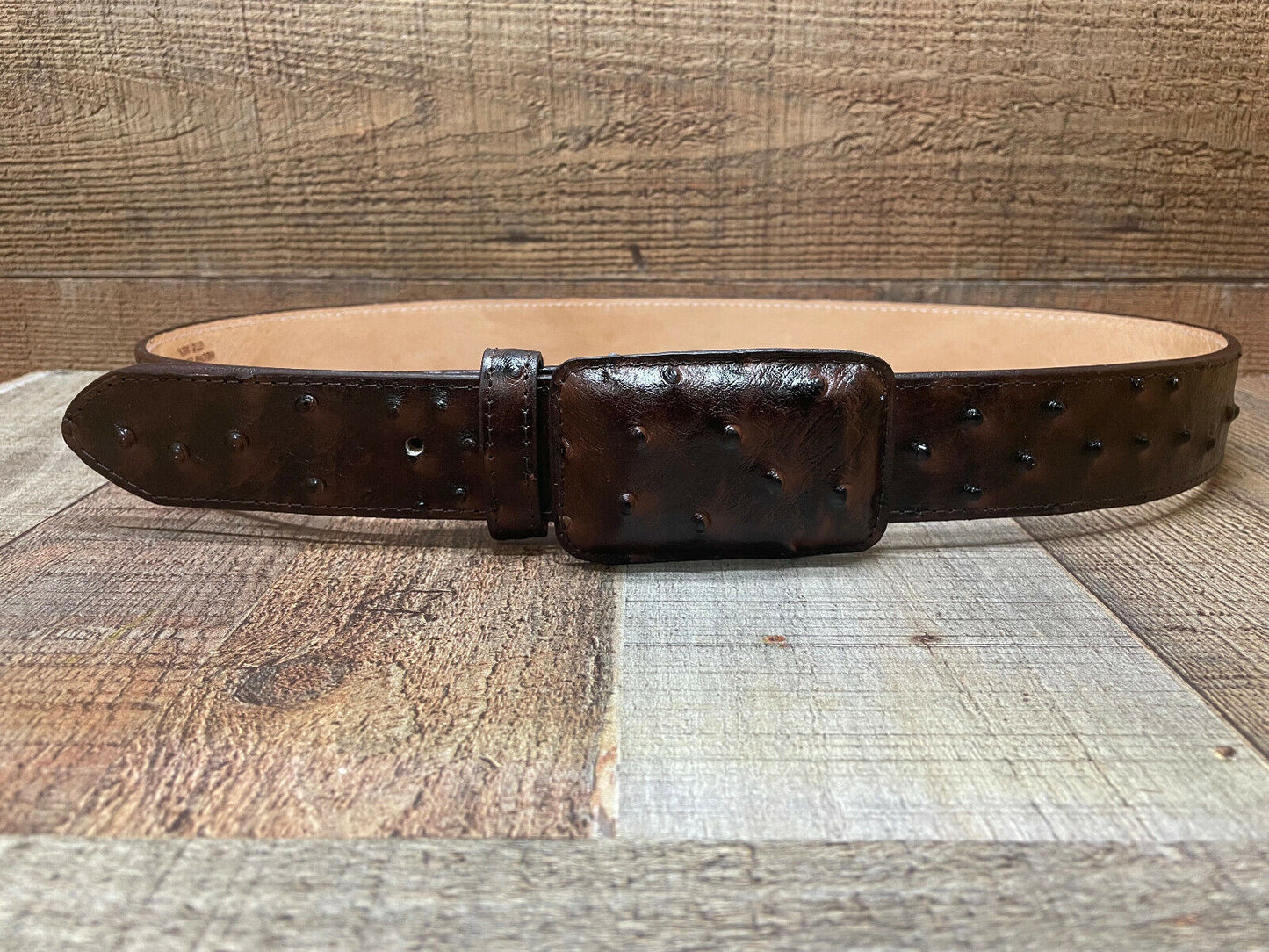 Cinturón de piel de vaca auténtica con estampado de avestruz y hebilla redonda para hombre