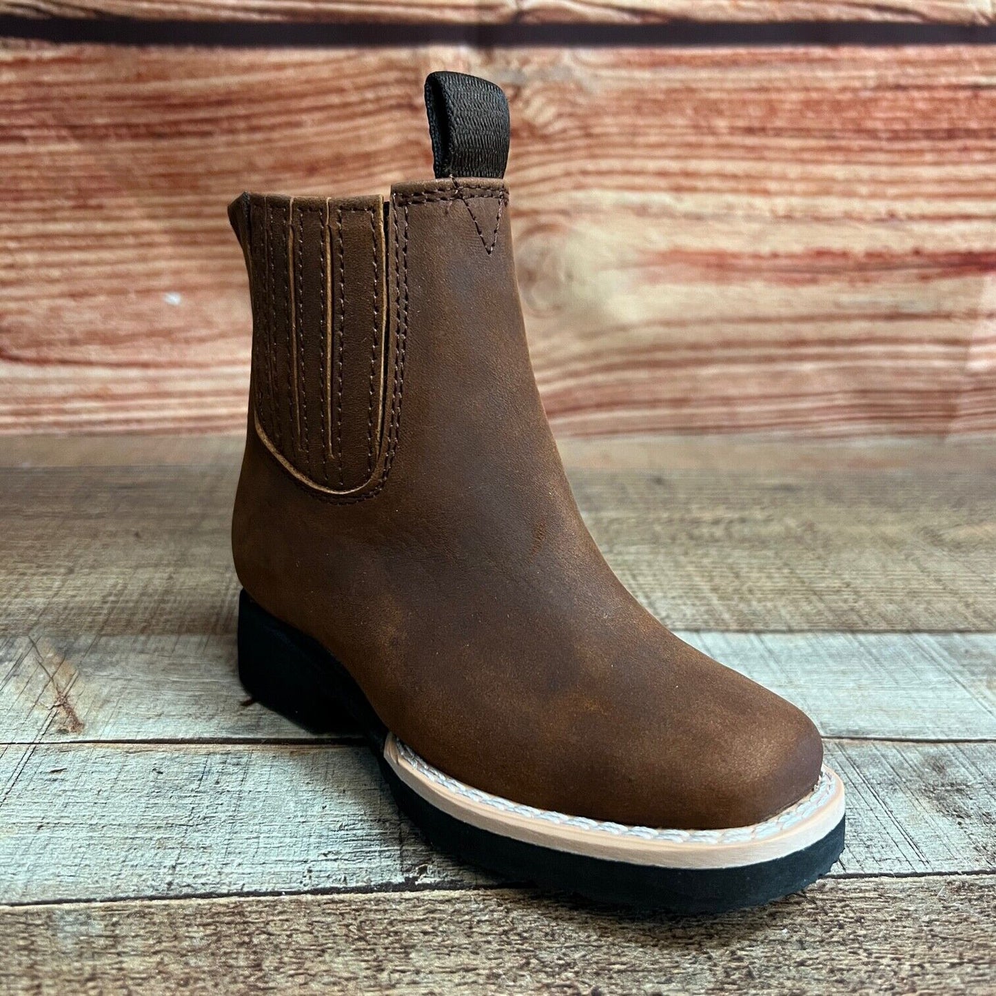 Botas vaqueras de rodeo para niño, precio estimado: 550