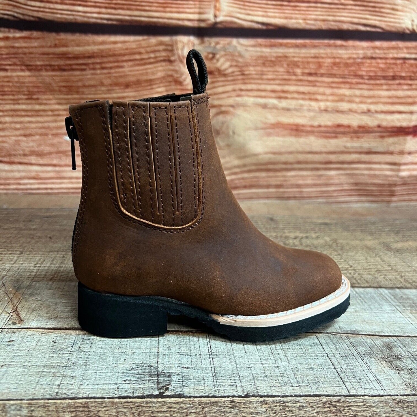 Botas vaqueras de rodeo para niño, precio estimado: 550