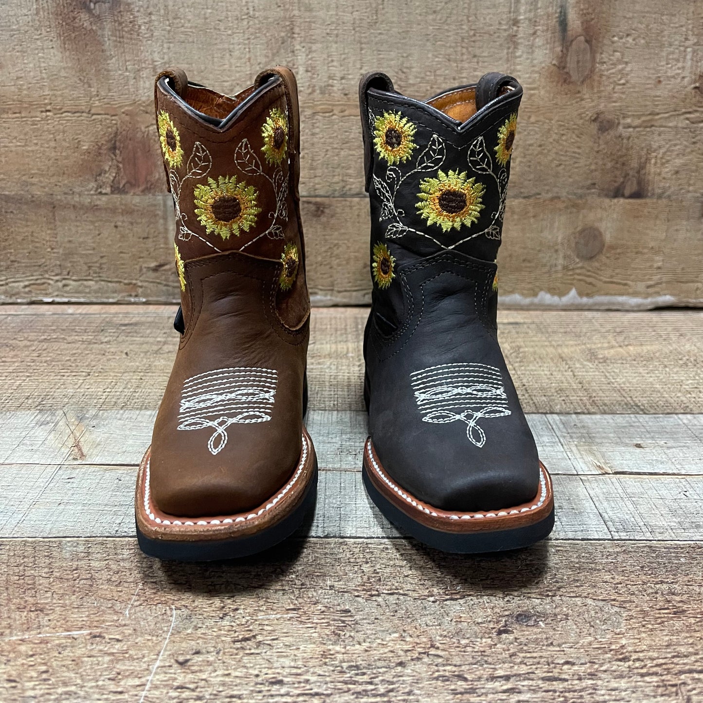Botas de vaquero de rodeo para niño con cremallera, precio estimado: 940
