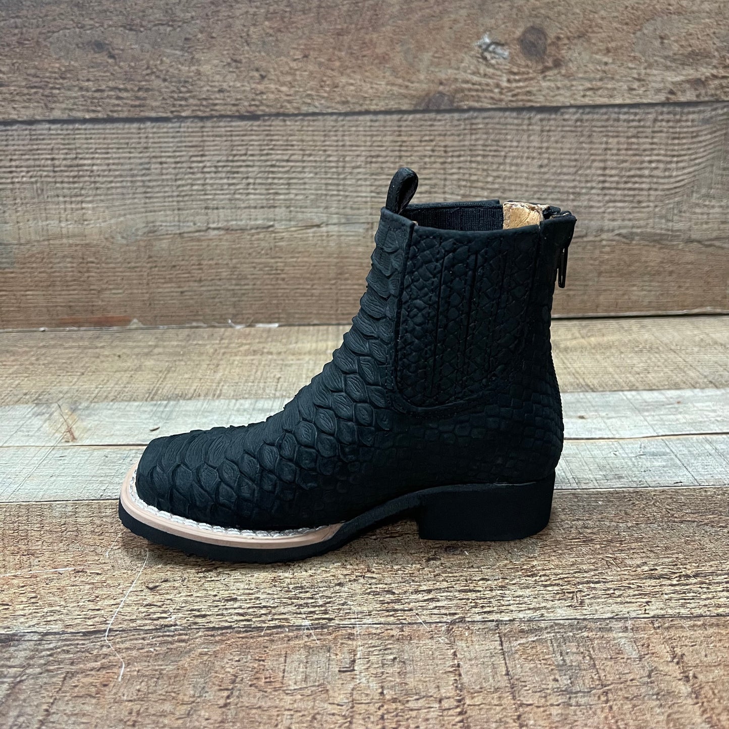 Botas vaqueras de rodeo para niño, precio estimado: 550