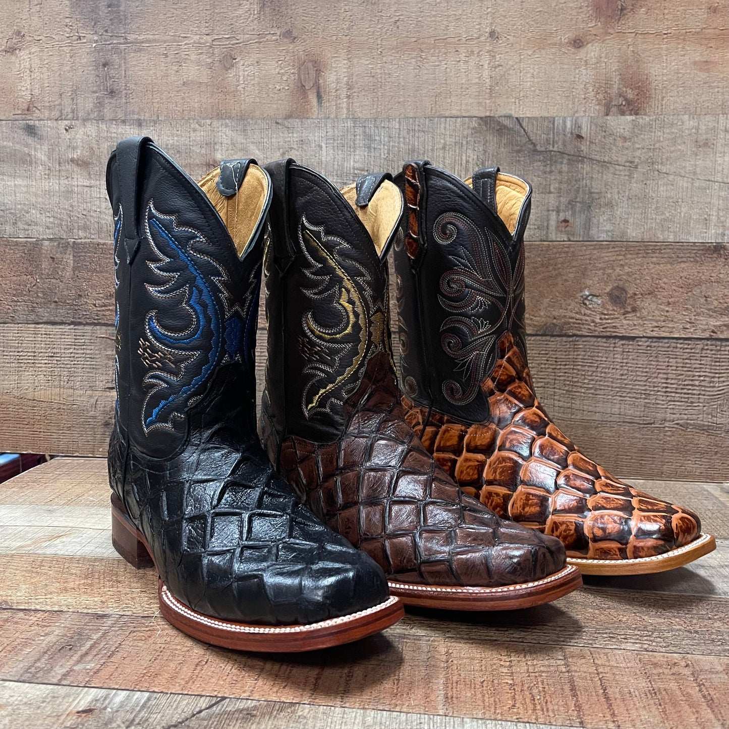 Men's Cowboy Western Fish Print Square Toe Boots Botas de Pescado Est. 722/700 Piraruco