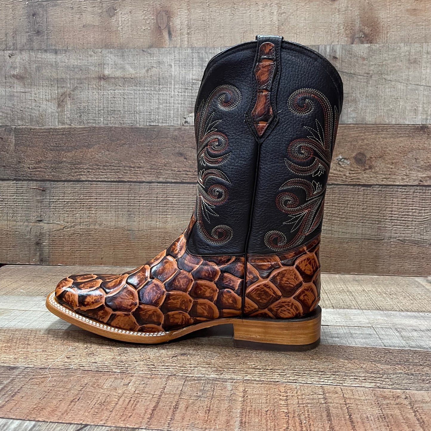 Men's Cowboy Western Fish Print Square Toe Boots Botas de Pescado Est. 722/700 Piraruco