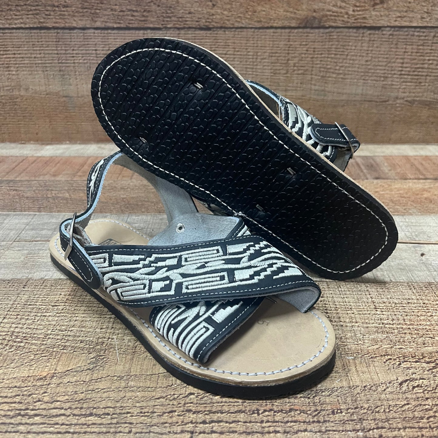 Men’s Mexican Pitiado Sandal Est.003 Huarache Cruzado Bordado
