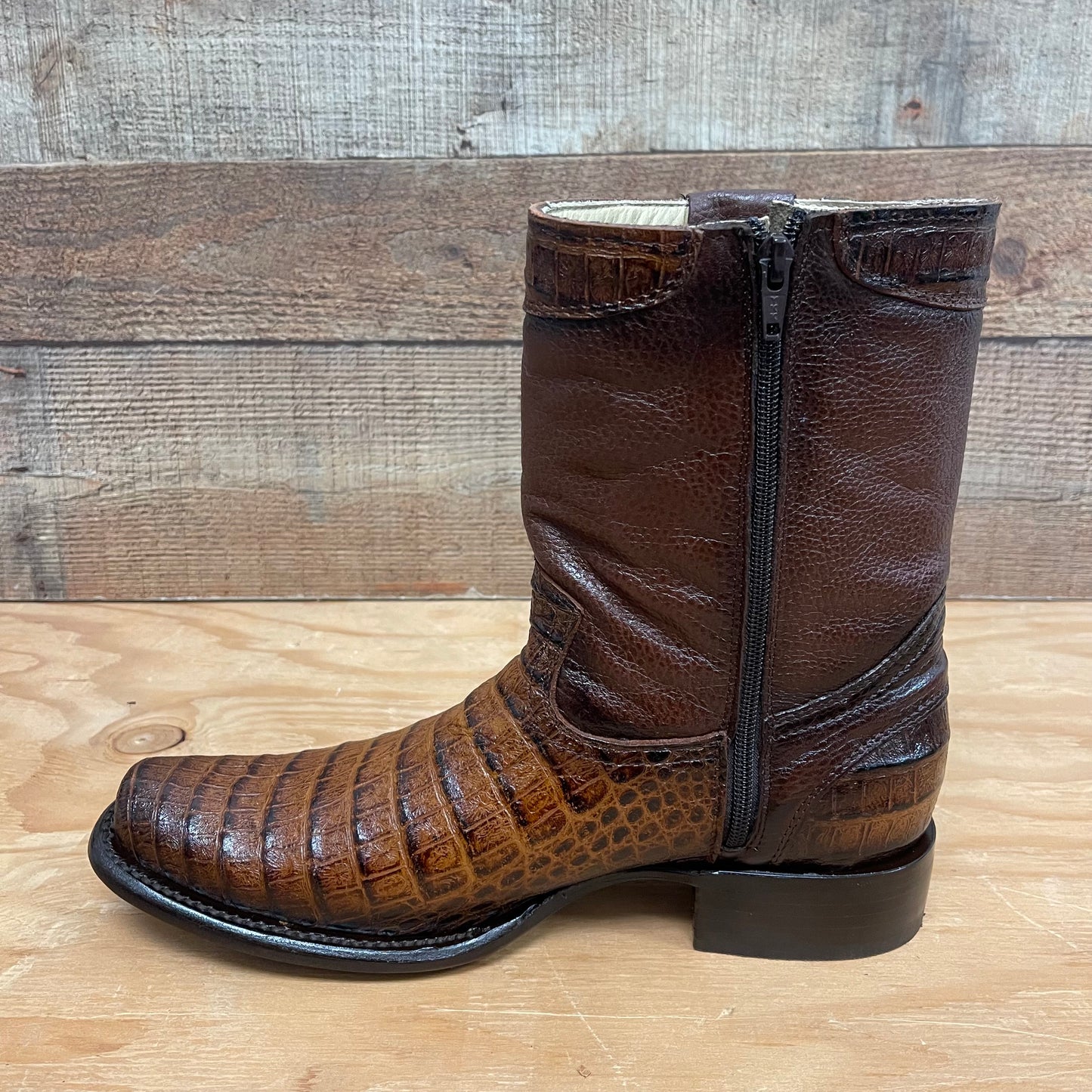 Men's Western Cowboy Genuine Leather with Zipper Crocodile Chest Print Est.268 Pecho Cocodrilo Cierre