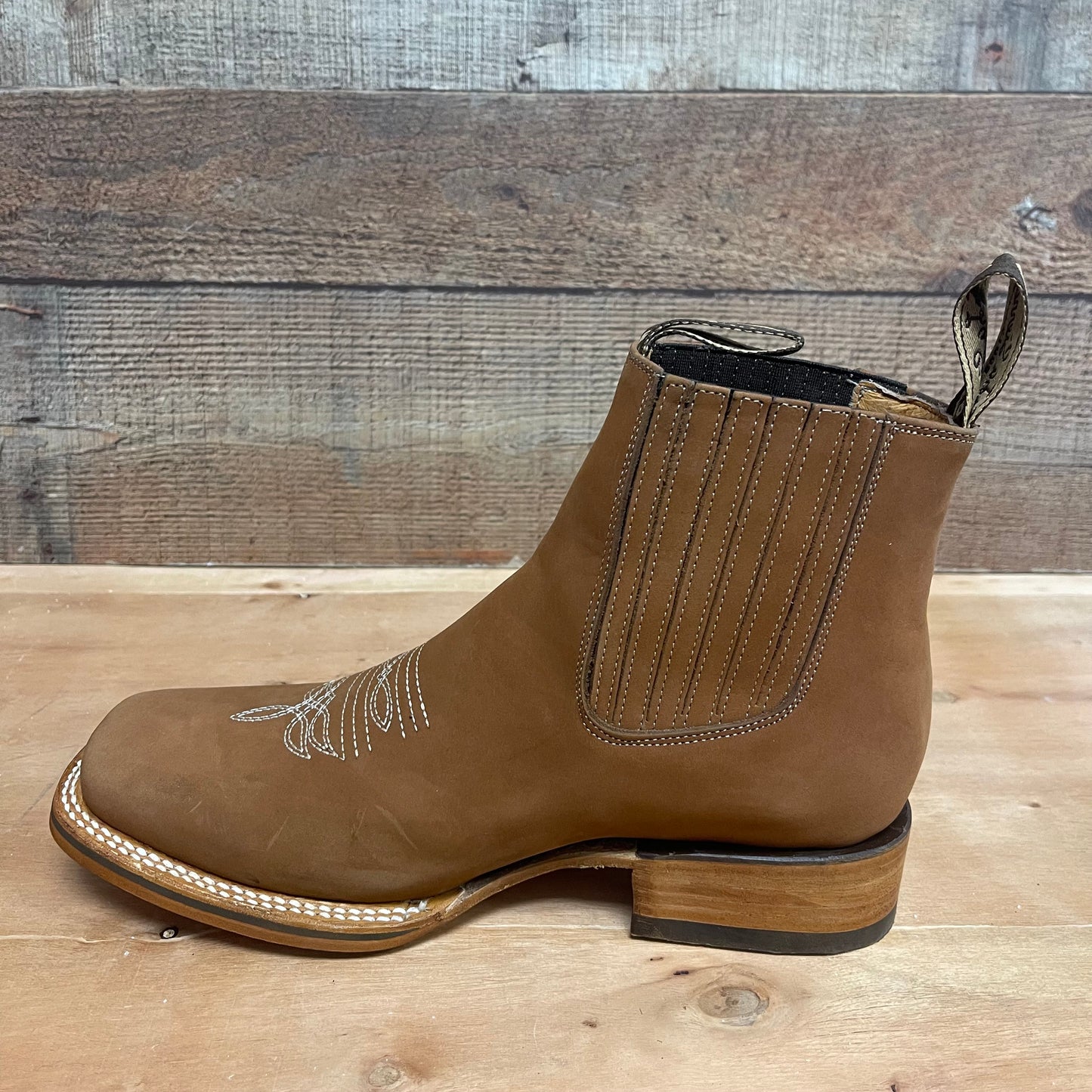 Men's Western Rodeo Ankle Boot Leather Sole Embroidered Design Botín Est.712