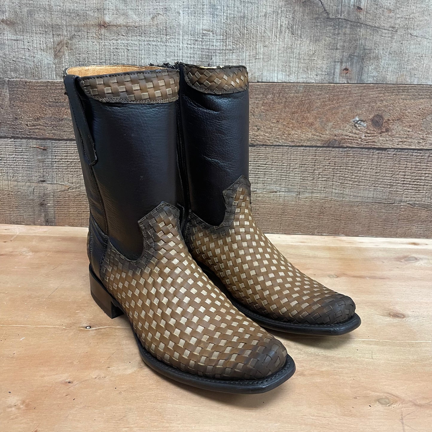 Men's Western Cowboy Side Zipper Genuine Leather with Handwoven Petatillo Style Dubai Toe Boots Est.272 Petatillo Cierre Horma Dubai