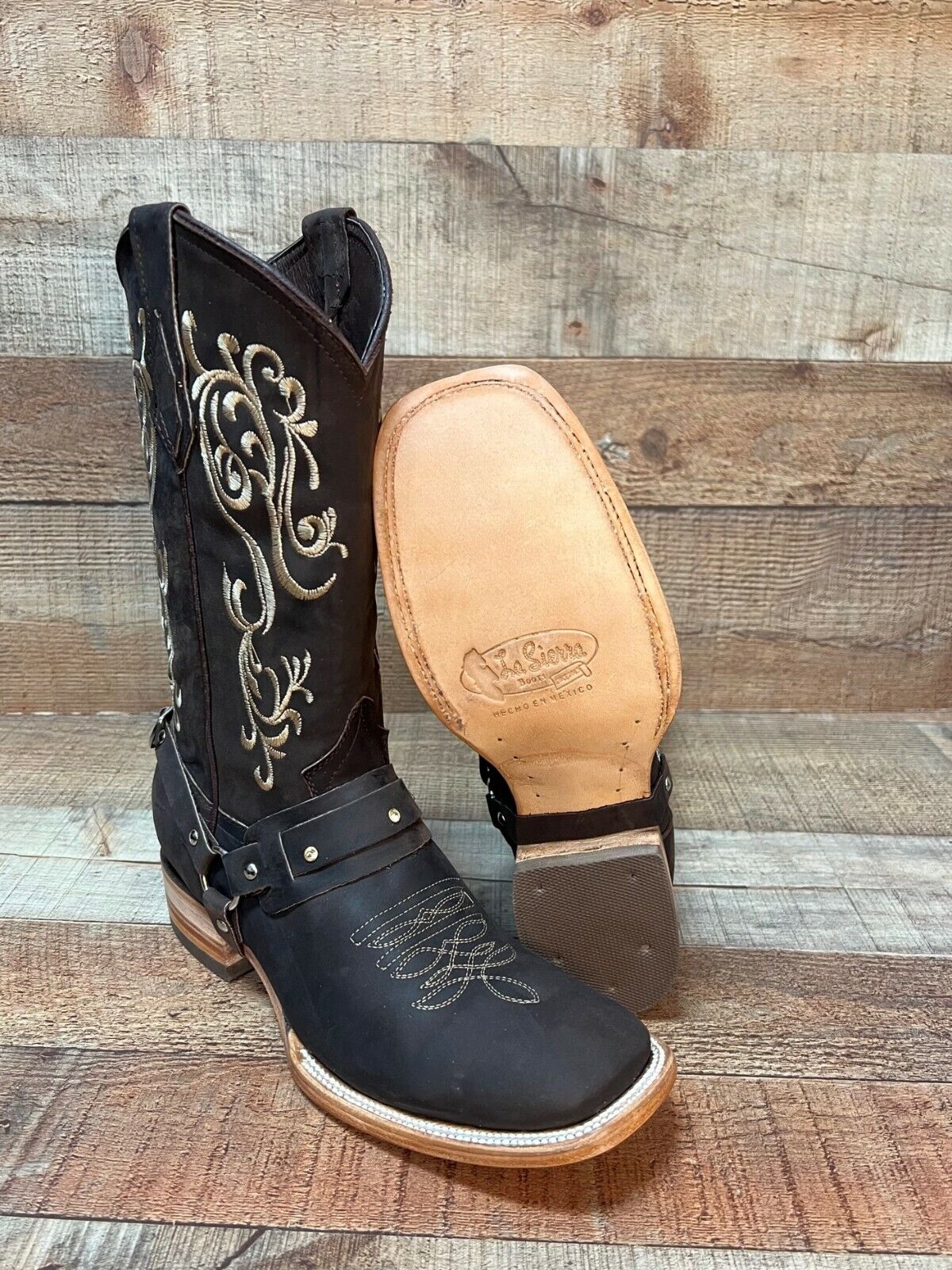Bota vaquera rústica para mujer con arnés desmontable Bota Vaquera Dama Est.108