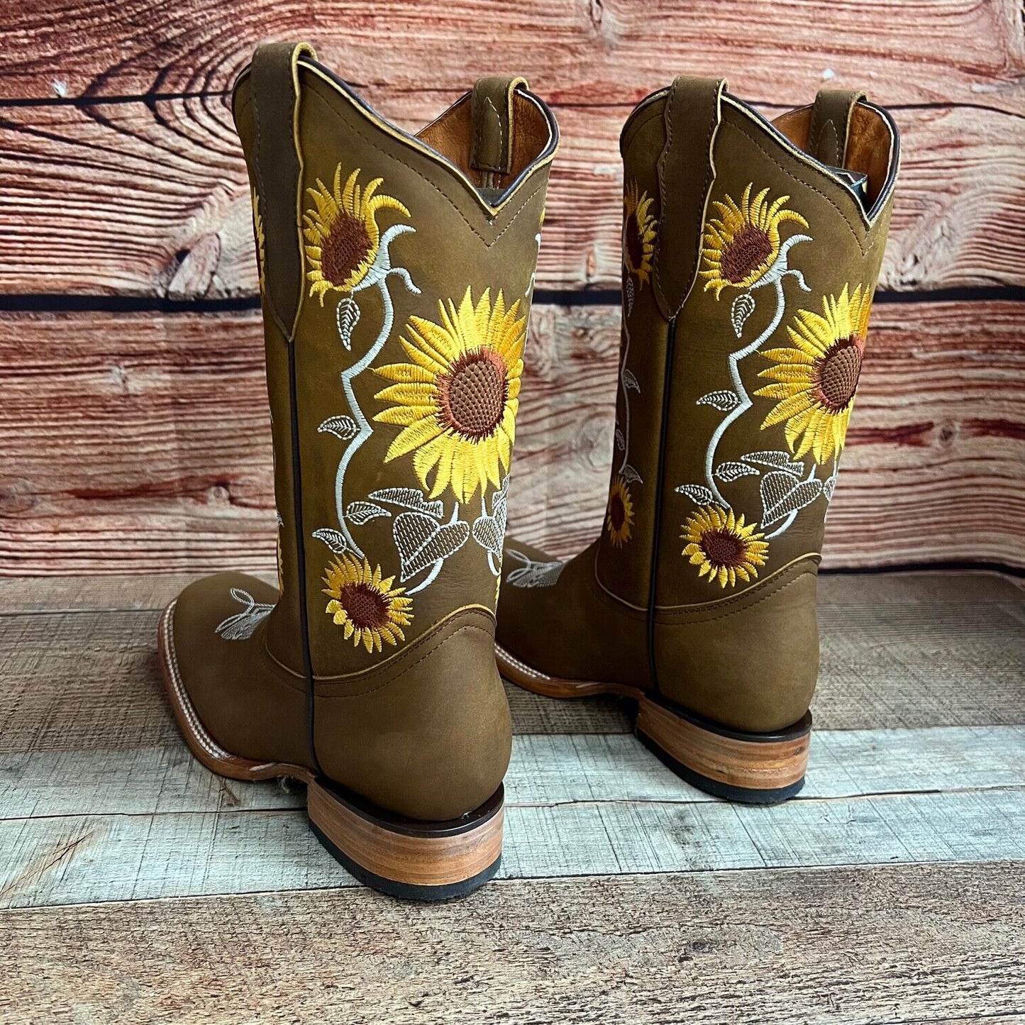Women's Western Rodeo Square Toe Sunflower Embroidery Leather Boots Est.255/257 Girasoles