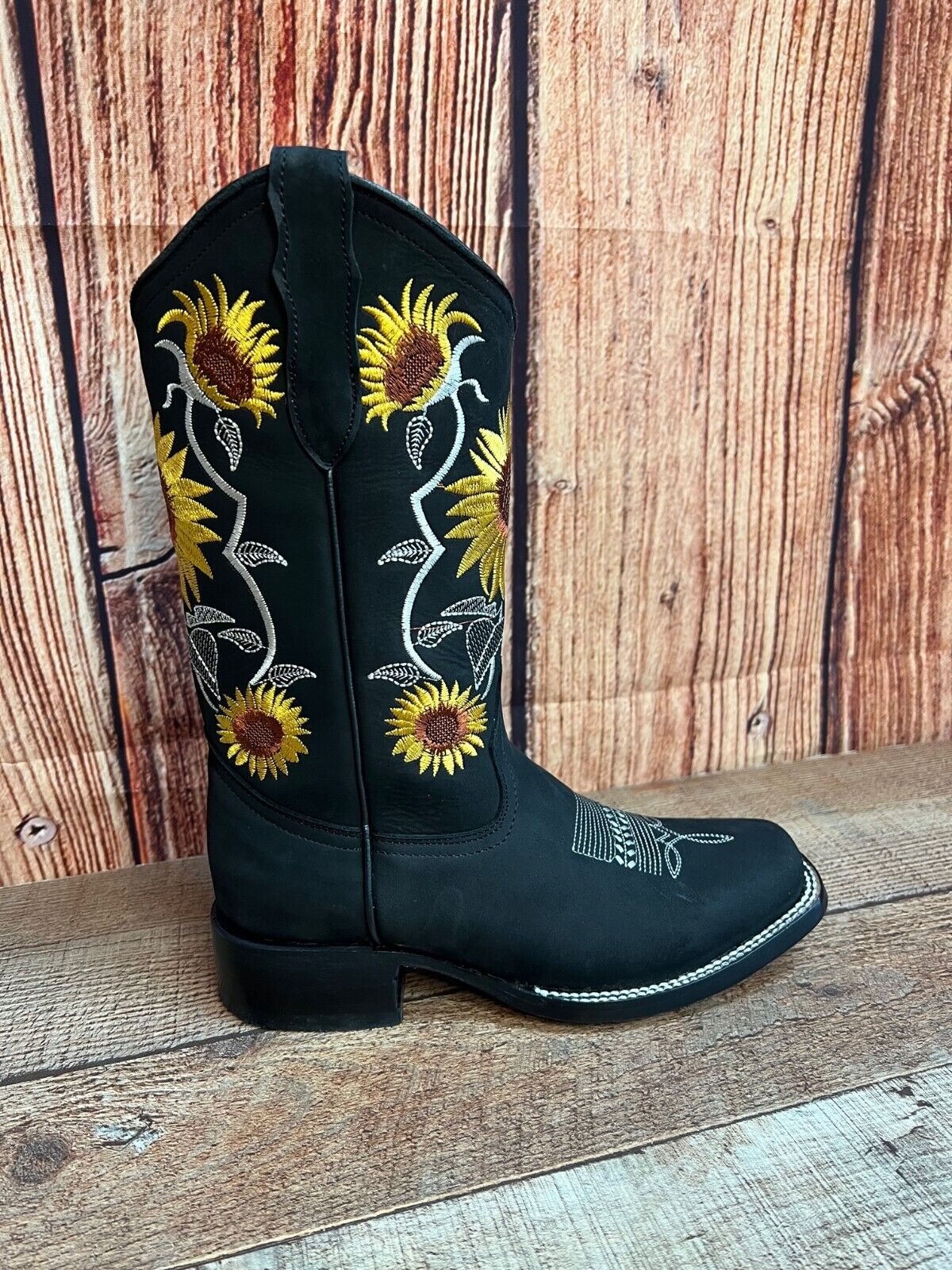 Women's Western Rodeo Square Toe Sunflower Embroidery Leather Boots Est.255/257 Girasoles
