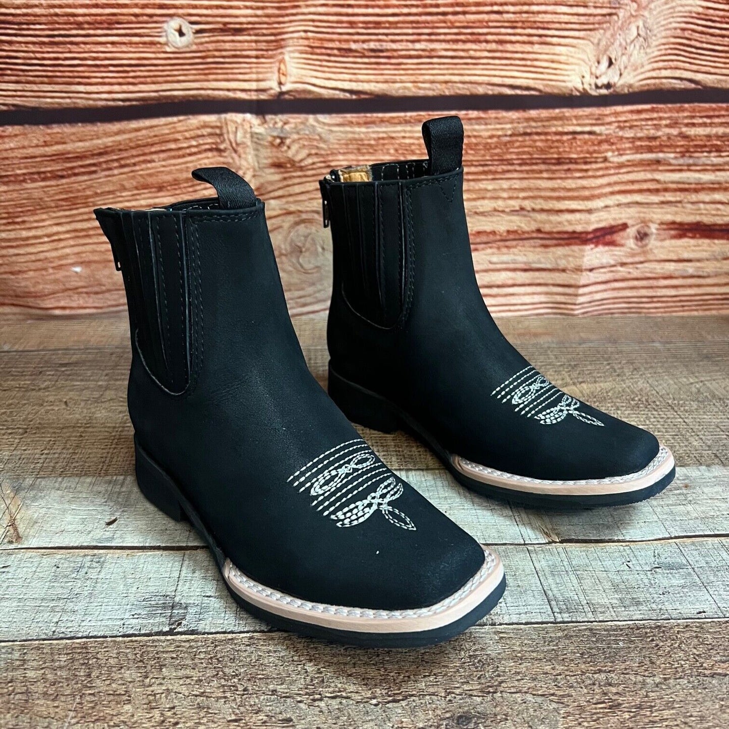 Botas vaqueras de rodeo para niño, precio estimado: 550