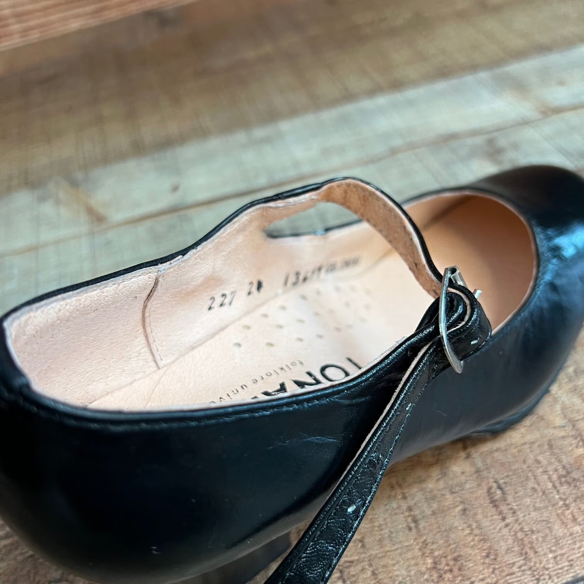 Women's Folkloric Dance Genuine Leather Black Shoes with Heels Handmade in Mexico Est.120