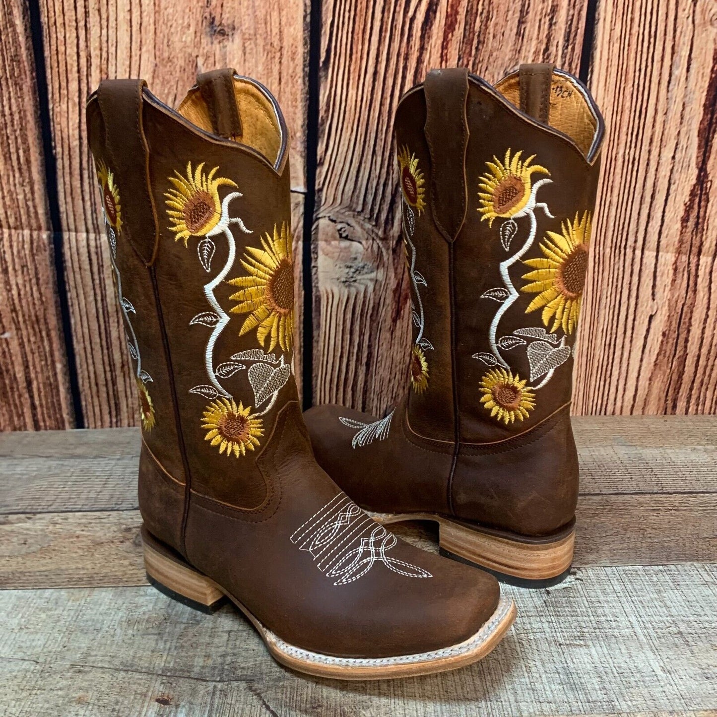 Women's Western Rodeo Square Toe Sunflower Embroidery Leather Boots Est.255/257 Girasoles