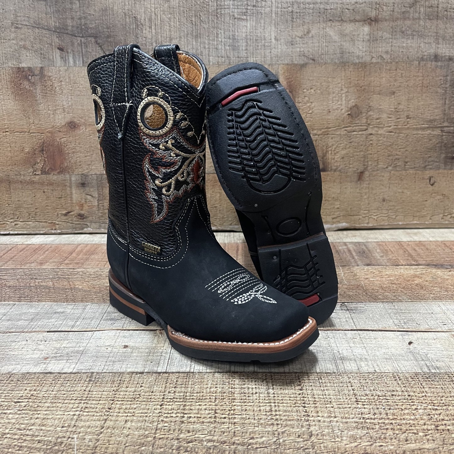 Botas vaqueras de rodeo para niño, precio estimado: 550