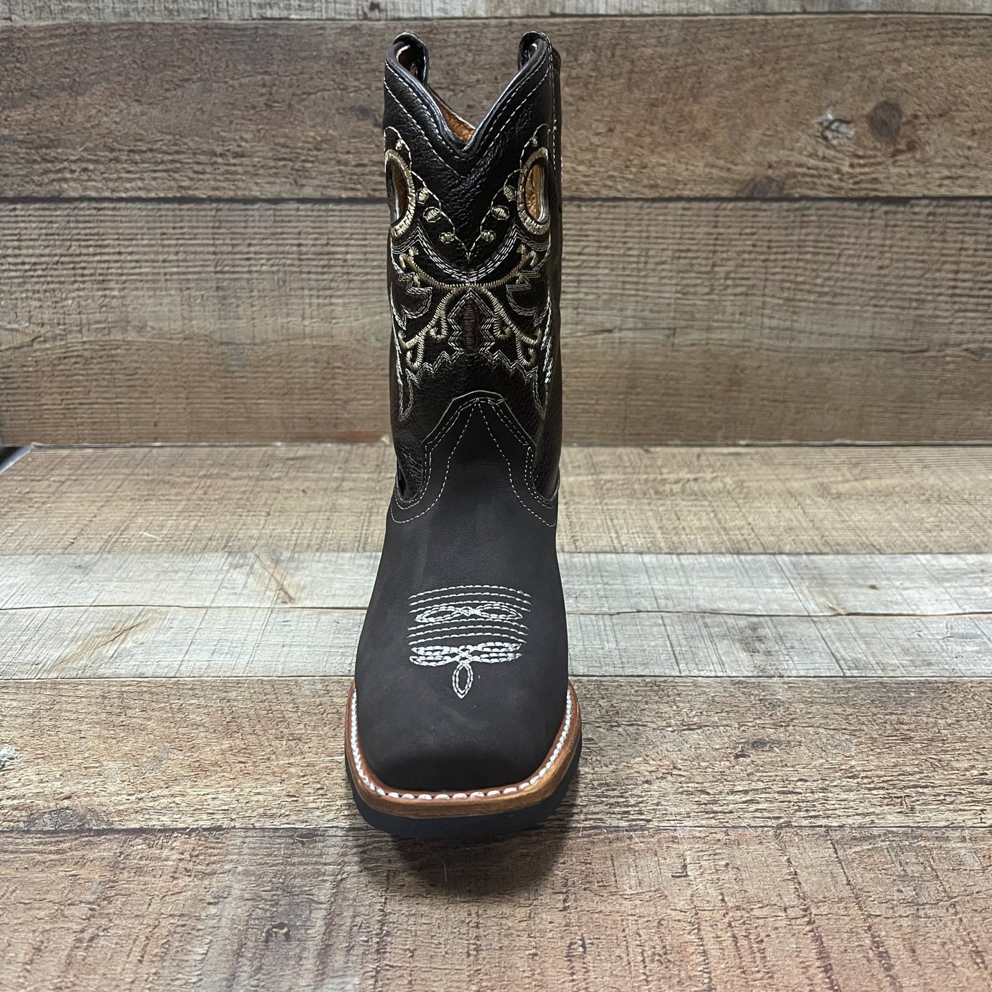 Botas vaqueras de rodeo para niño, precio estimado: 550